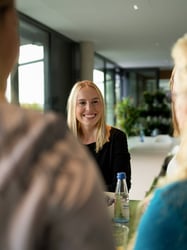 Trainee in der Mittagspause.